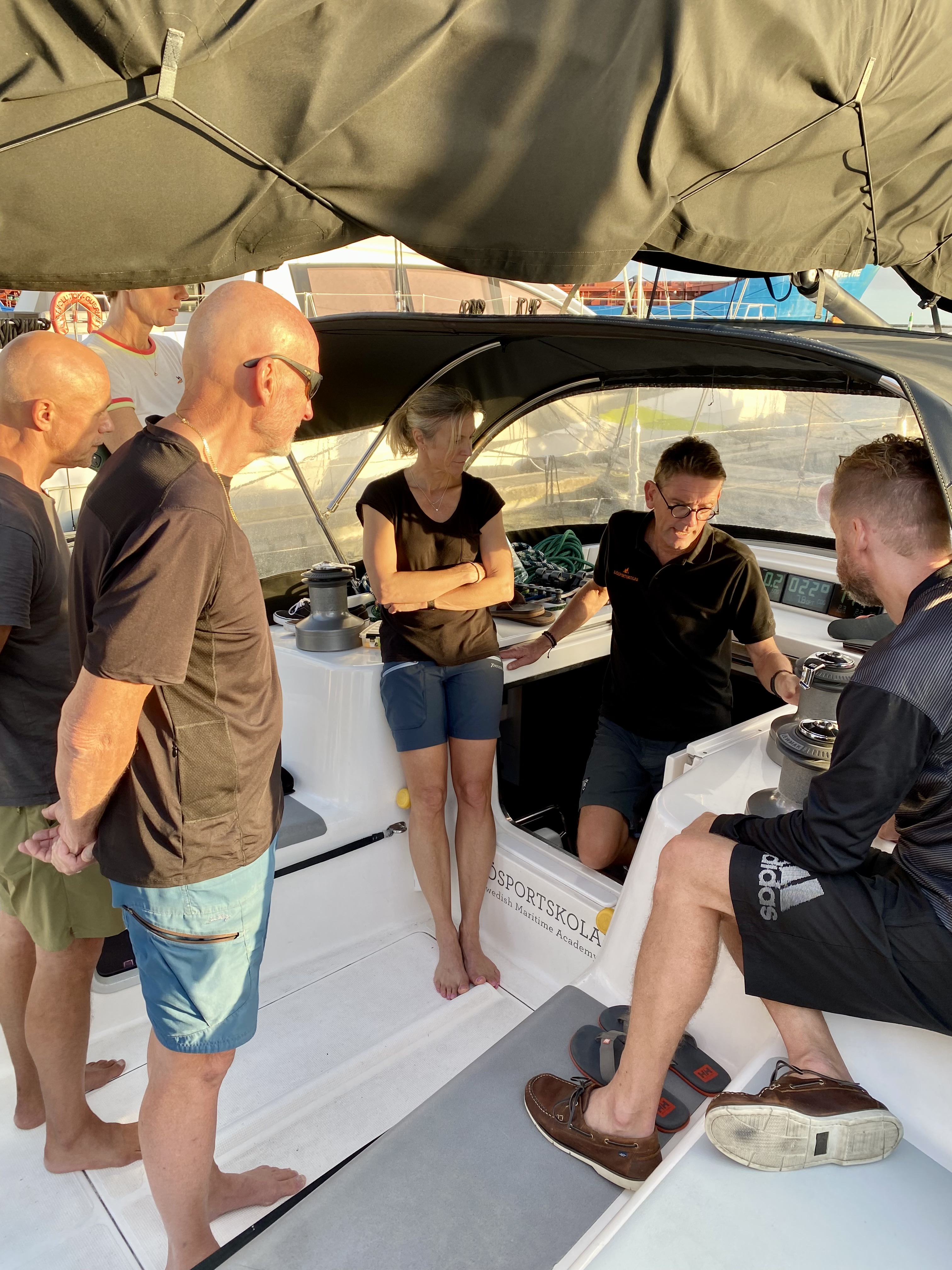 Sail from Tonga to Fiji – SAILING ROUND THE WORLD